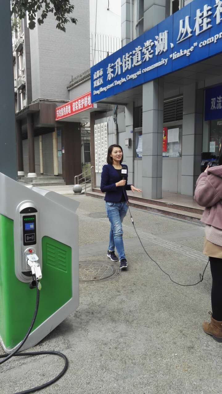 51暗网
路灯